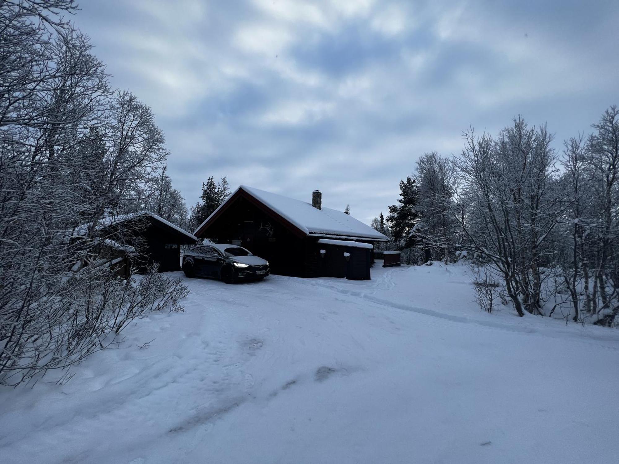 Koselig Hytte Med Usjenert Og Solrik Beliggenhet Geilo Luaran gambar